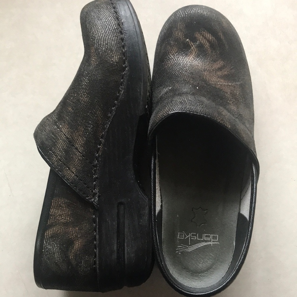 Dansko shoes